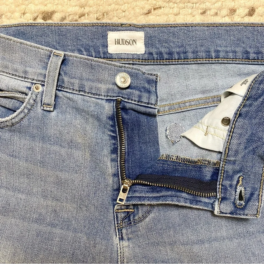 Hudson Light Wash Distressed Slim Straight Jeans, Size 34